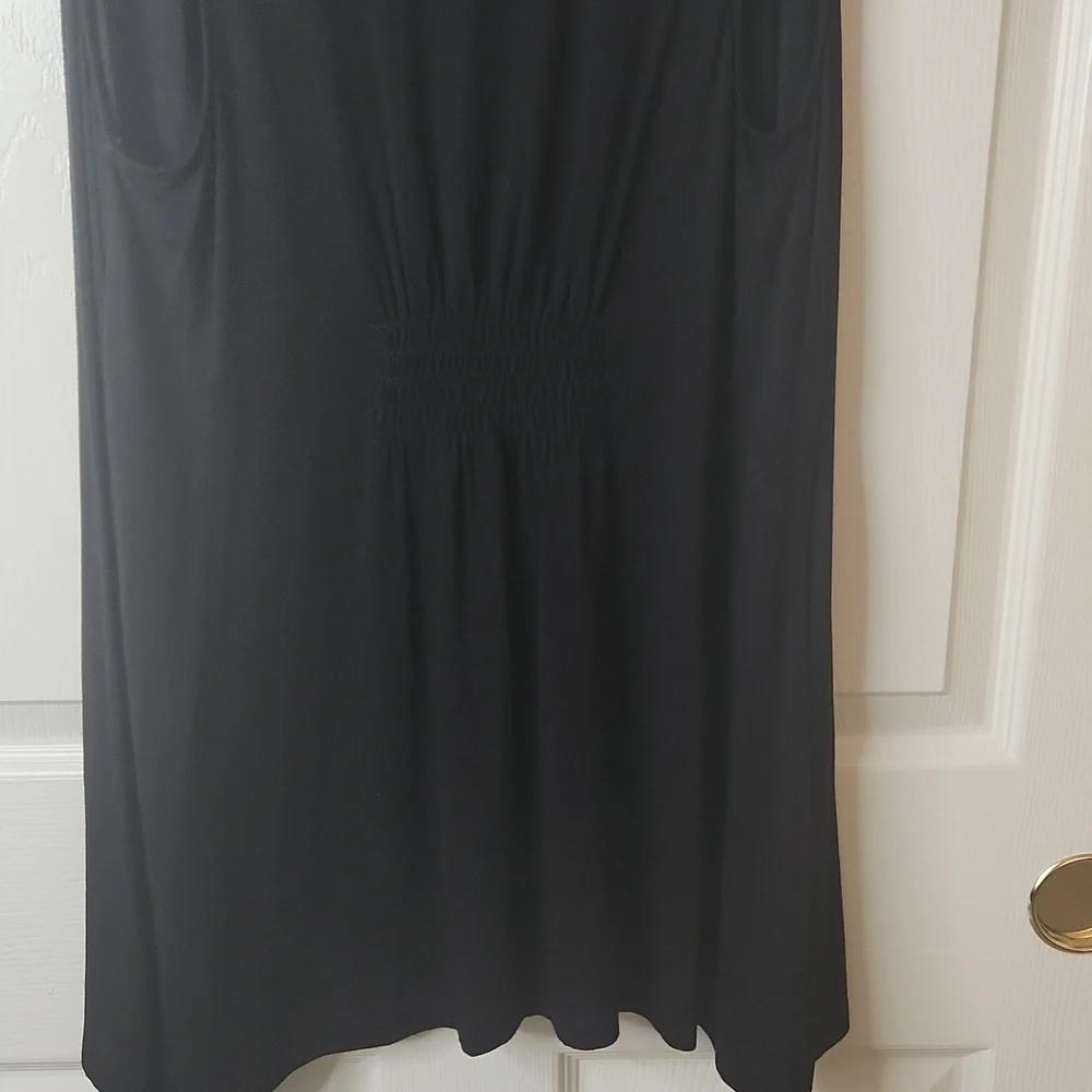 Apt. 9 lightweight short